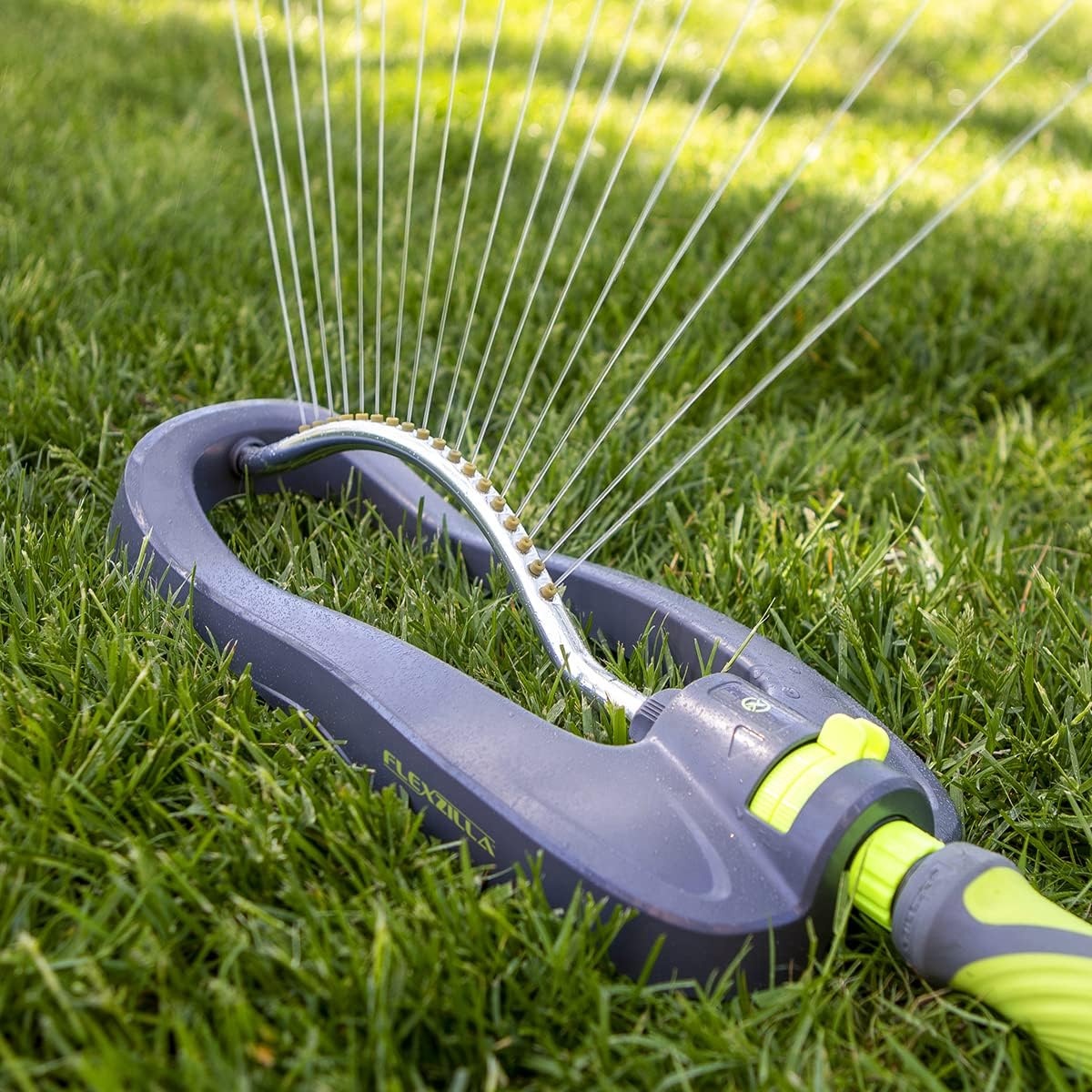 imageFlexzilla Oscillating Lawn Sprinkler 2400 sq ft ZillaGreen